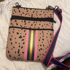 Prenelove Cross Body Leopard/Navy/Pink